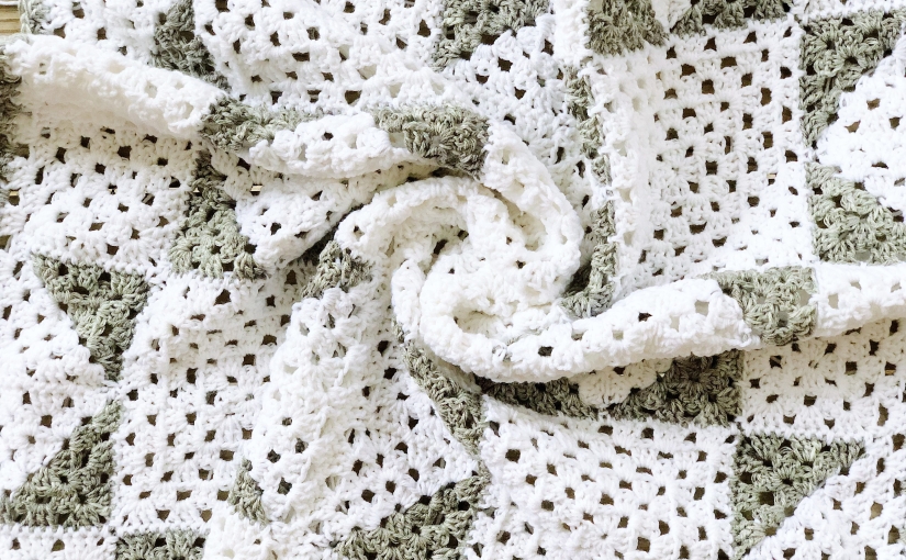 Modern Farmhouse Granny Afghan – Free Crochet Pattern