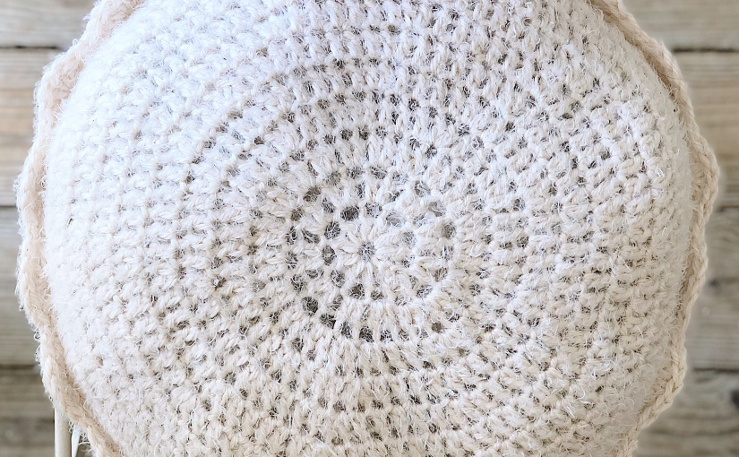 Hickory Ridge Pillow – Free Crochet Pattern
